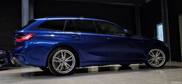 🔥 2021 BMW 330e M-Sport //  Panoramic Sunroof// 394222527