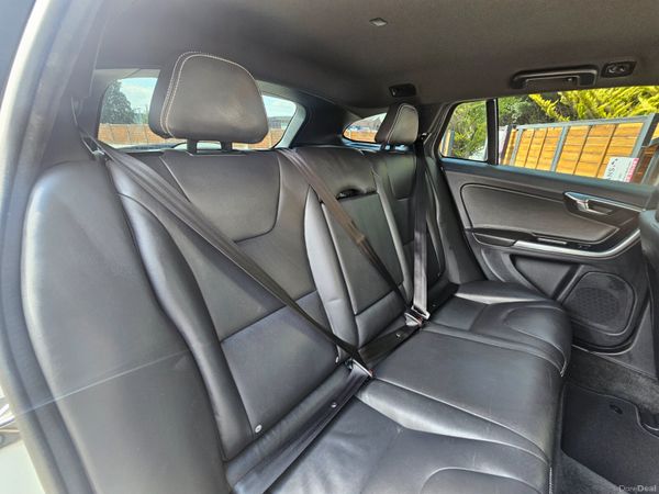 Volvo V60 2016 D4 AUTOMATIC NEW NCT 394223299