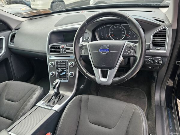 VOLVO XC60 AUTO // 07/27 NCT 394236121