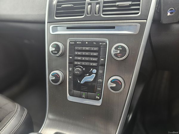 VOLVO XC60 AUTO // 07/27 NCT 394236123