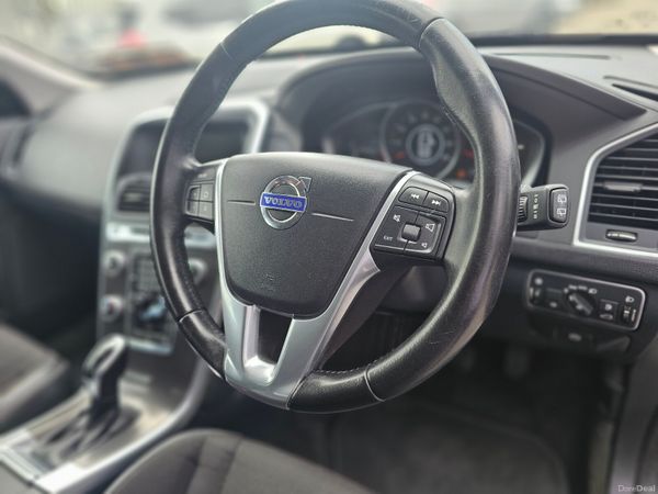 VOLVO XC60 AUTO // 07/27 NCT 394236131
