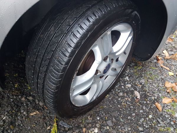 FIESTA 1.25cc... NCT TODAY 01/28 394348799