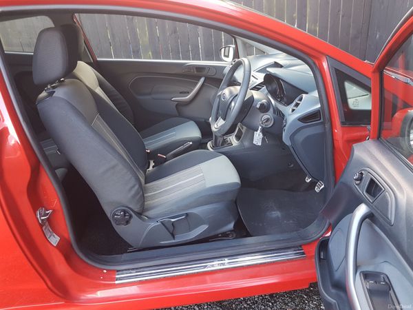 FIESTA 1.25cc.. SPORT.. NCT TODAY 394349235