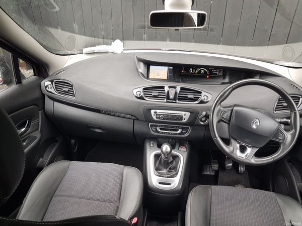 131 SCENIC ... LOW MILES.. NCT 06/27 394350543