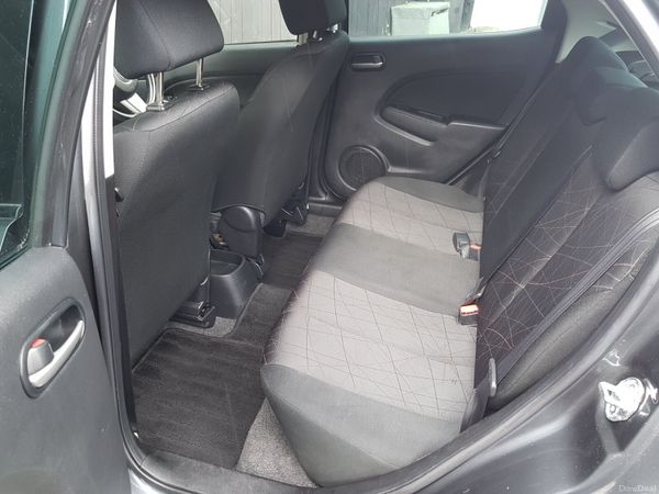 MAZDA 2 DEMIO... AUTOMATIC.. NCT 2027 394351555