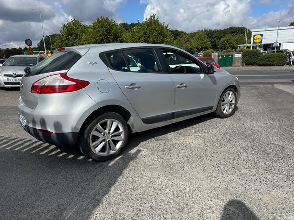 Renault Megane 1.6 Petrol NCT TAX LOW KMS 394352481
