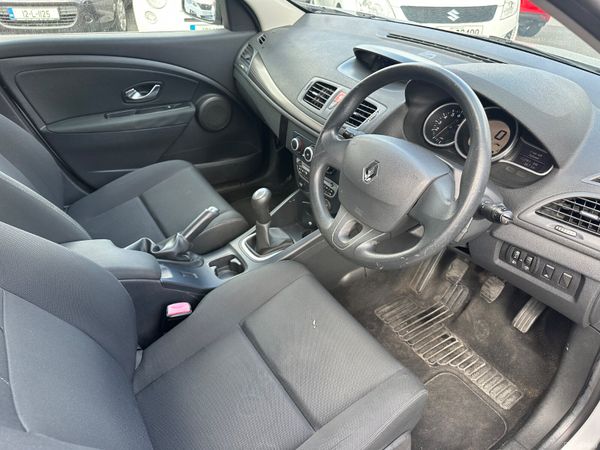 Renault Megane 1.6 Petrol NCT TAX LOW KMS 394352483