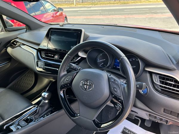 TOYOTA CHR 2019, 1.8 HYBRID AUTO LOW KMS HIGH SPEC 394363969