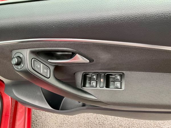 Volkswagen Polo 2015 1.2 Automatic TSI 22.3Km Only 394374399