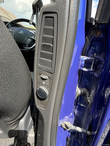 Citroen C4 1.6 Diesel 7 Seater 394374609