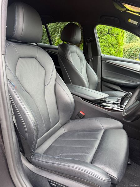 Now Reserved! High Spec Low km BMW 520d M-Sport! 394381365