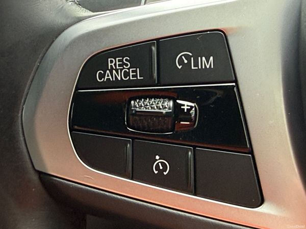 Now Reserved! High Spec Low km BMW 520d M-Sport! 394381385