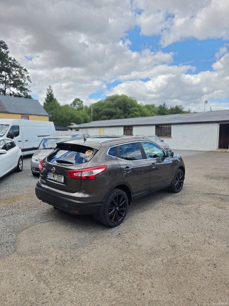 Stunning High Spec Nissan Qashqai NCT Warranty 394312711