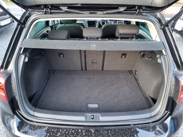 Volkswagen Golf 2017 394331443