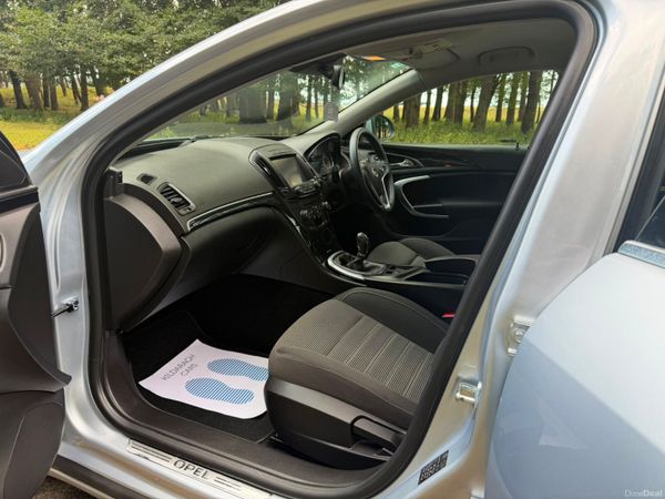 Opel Insignia 2016 Diesel Lovely Car 394442639