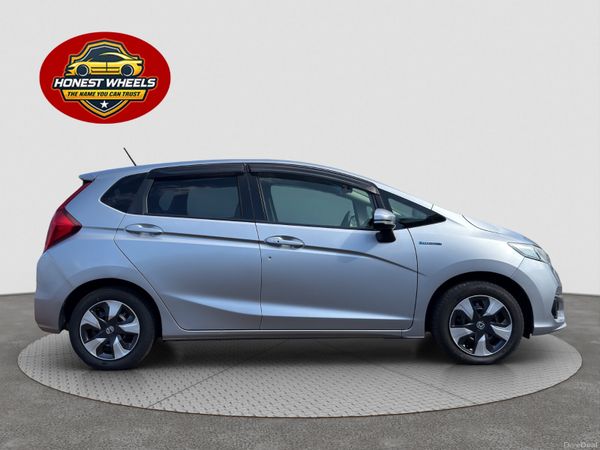 2018 Honda Fit 1.5L Hybrid Automatic 394405011