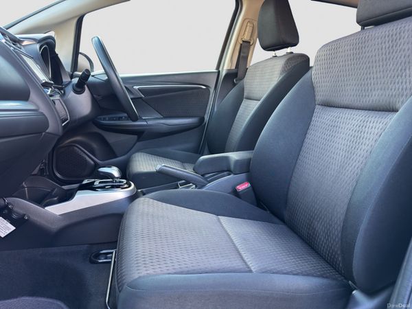 2018 Honda Fit 1.5L Hybrid Automatic 394405023