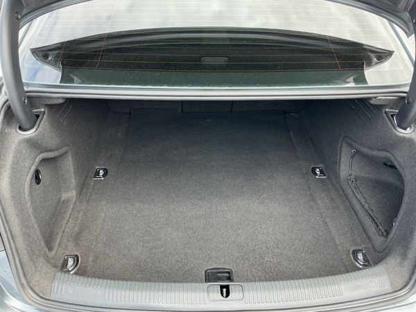 2017 AUDI A4 2.0 TDI 150 BHP LEATHER SAT-NAV 394421003