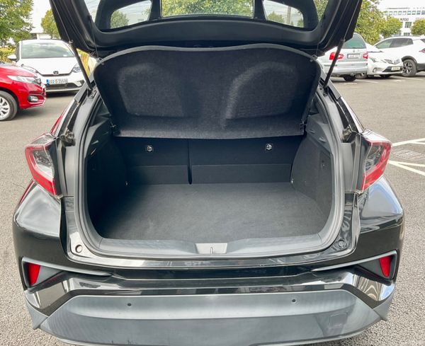 2017 Toyota C-HR 1.8 Hybrid Automatic,low KM 394432695