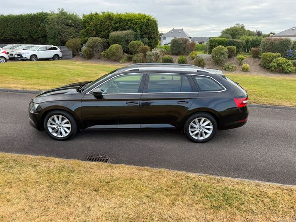Skoda Superb Estate TDi 394435845