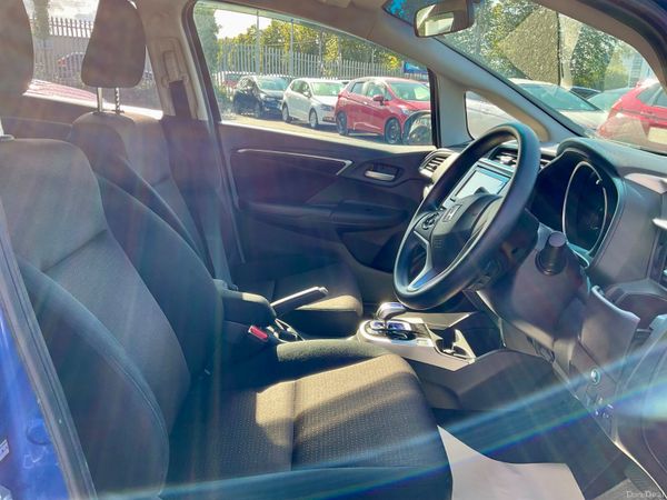 Honda Fit 1.5 2015 Hybrid Automatic Low Mileage 394439361