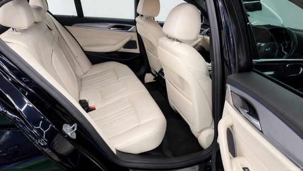 BMW 5-Series 2020 M sport Sun roof AA APPROVED 394564351