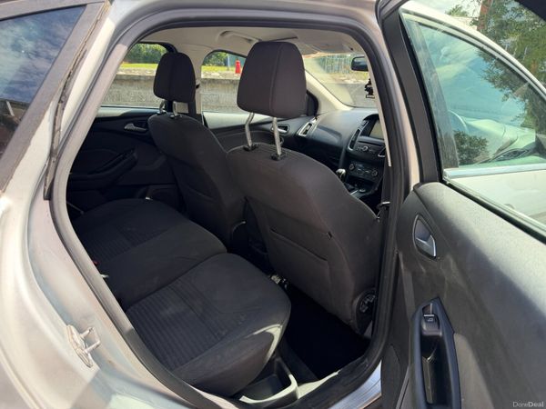 Ford Focus 2015 394582243