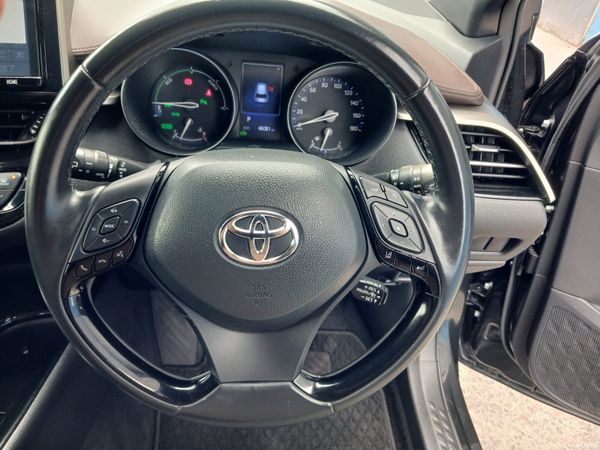 2019 Toyota C-HR Automatic Hybrid / G leather Spec 394501631