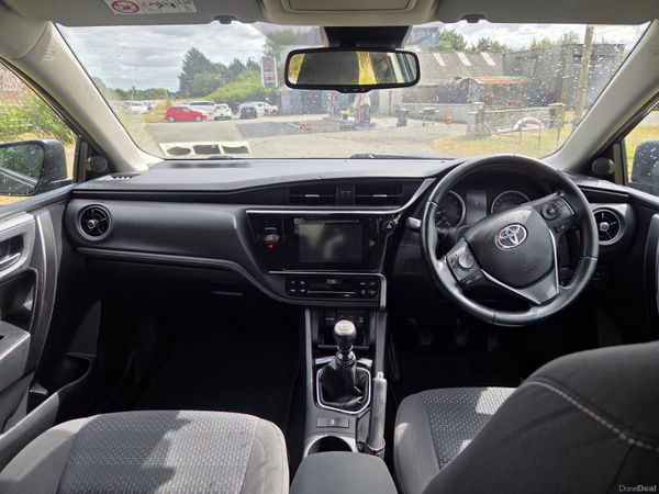 Toyota Corolla 2018 394503761