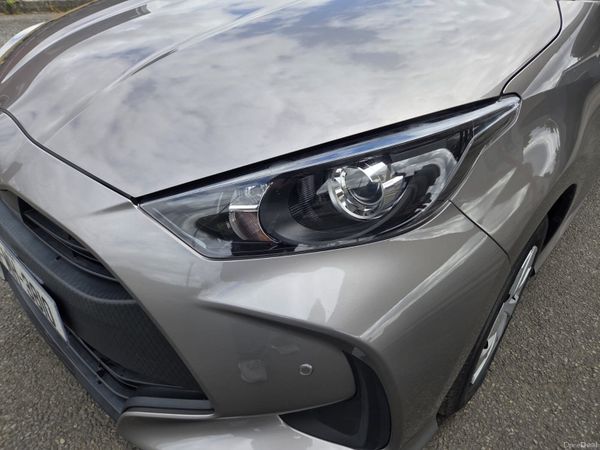 TOYOTA YARIS 2021 1.5L PETROL HYBRID AUTOMATIC 394503963