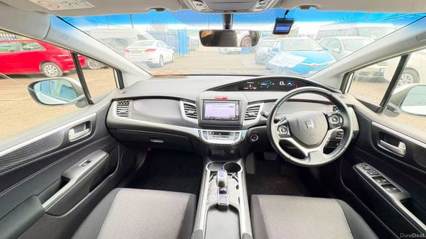 Honda Jade1.5 Hybrid Auto 6 SEATER 2015 394644677