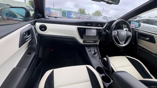 Toyota Auris 1.8 Hybrid 2016 394653935