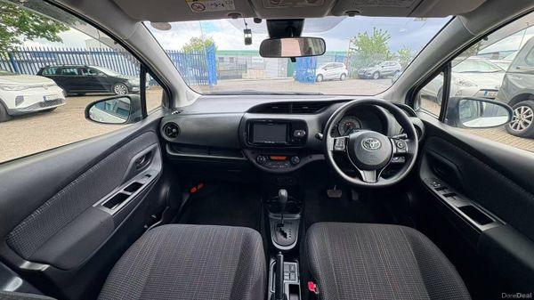 Toyota Vitz 1.5 Hybrid Petrol Auto 2017 394658675