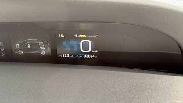 Toyota Prius 1.8 Hybrid Petrol 2016 394659389
