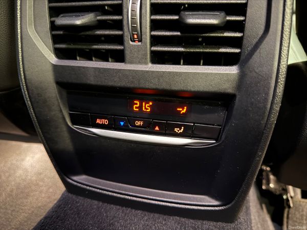 222 BMW 330E  X-Drive  M-Sport Pro Edition 394662051