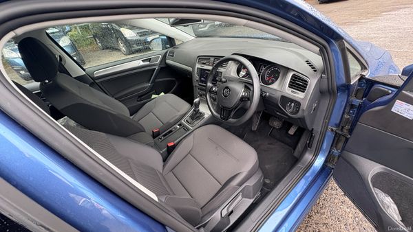 Volkswagen Golf 1.2TSI Auto 2015 394628305