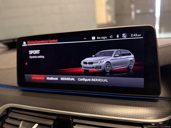 231 BMW 530E  M-Sport Touring/Pan Roof 394757733