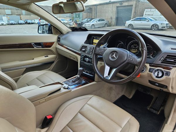 12 Mercedes-Benz E-Class Coupe 394701961