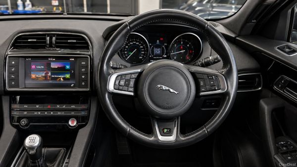Jaguar F-Pace 2017 AA APPROVED 394737683
