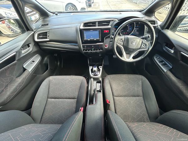 2015 Honda Fit S Package | CarPlay 394892091