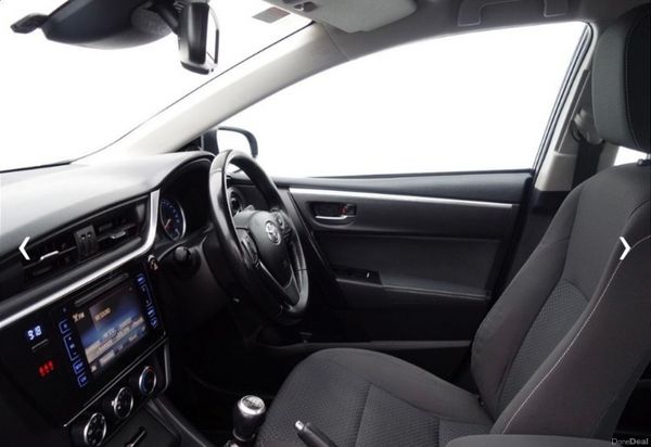 Toyota Corolla 2018 394810897