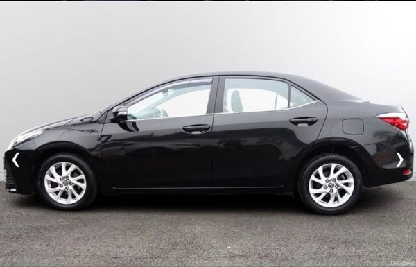 Toyota Corolla 2018 394810905