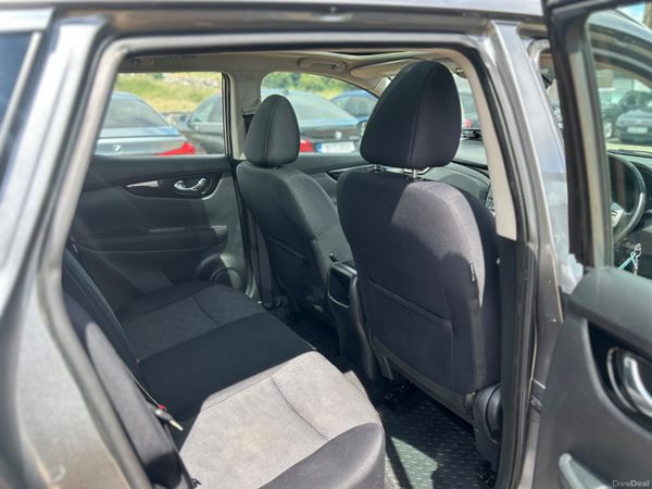 Nissan Qashqai SV 1.5 DSL 394822879