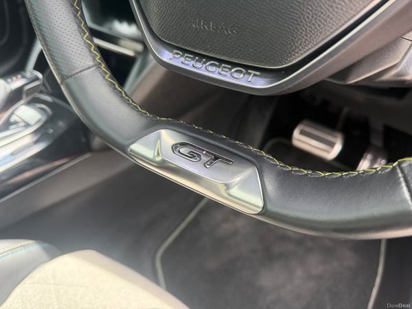 Peugeot 208 GT Line 1.2 Automatic 394836473