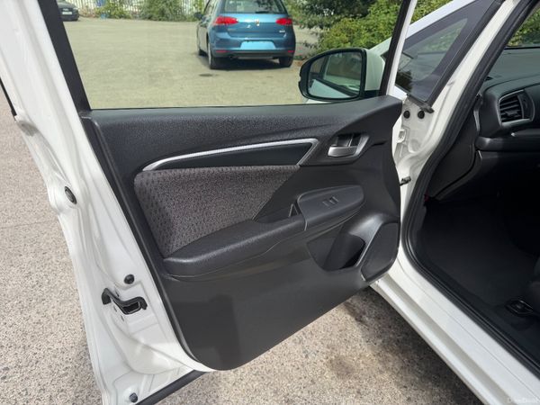 Honda Fit 1.5 Hybrid Auto Sport 394947115