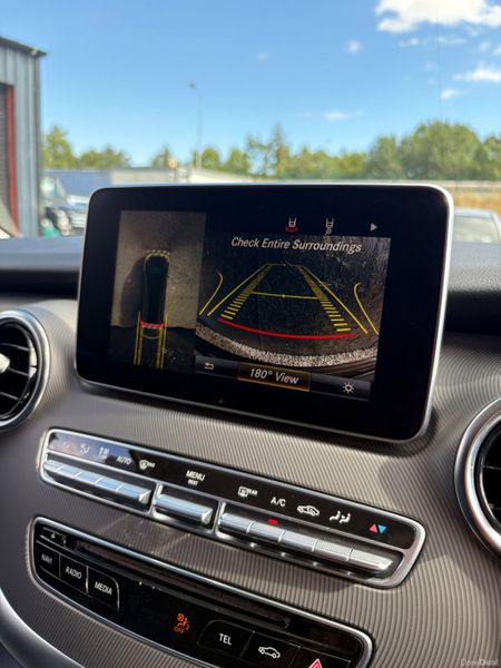 Mercedes V220 D 7 Seater Avantgarde Automatic 394970859