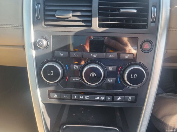 Land Rover Discovery Sport 2019 Comes with New NCT 394996353