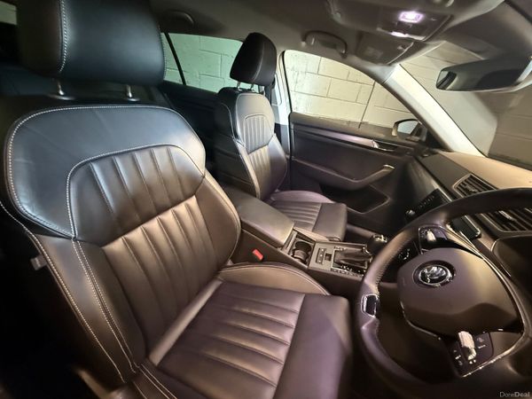 231 Skoda Superb 1.4 TSI PHEV SEL Exe DSG Estate 394998543
