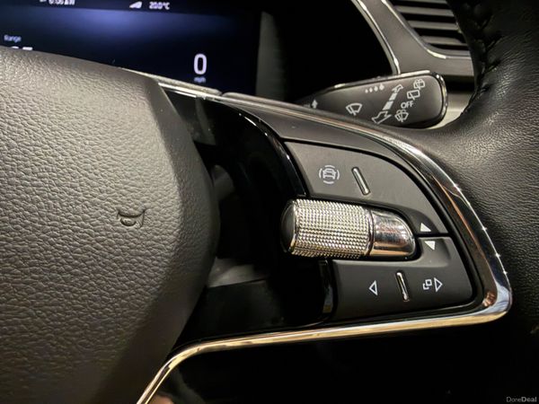 231 Skoda Superb 1.4 TSI PHEV SEL Exe DSG Estate 394998565