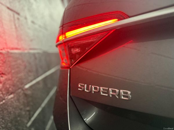 231 Skoda Superb 1.4 TSI PHEV SEL Exe DSG Estate 394998593
